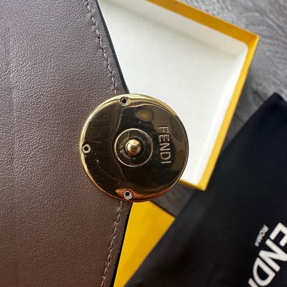 Authentic Fendi Continental wallet - Picture 10 of 11